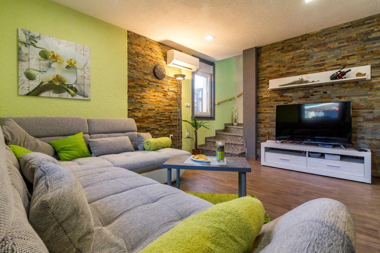Ferienhaus Greta 沃德年 外观 照片